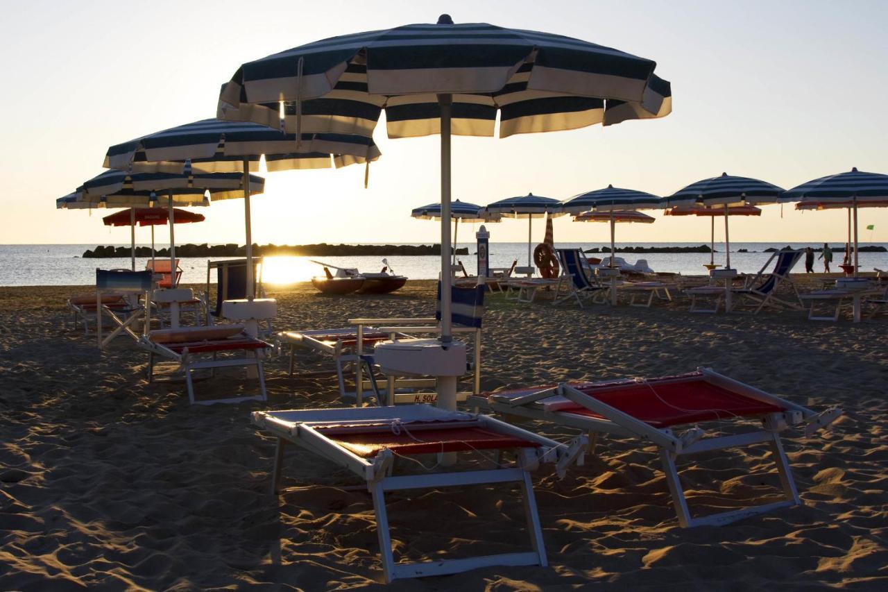 Hotel Solarium San Benedetto del Tronto Exterior photo