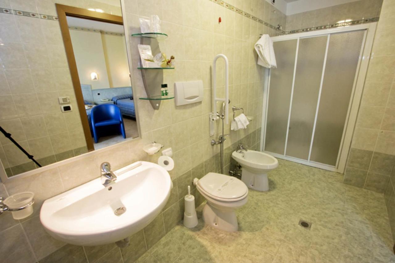 Hotel Solarium San Benedetto del Tronto Room photo