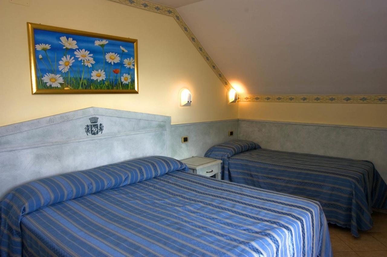 Hotel Solarium San Benedetto del Tronto Room photo