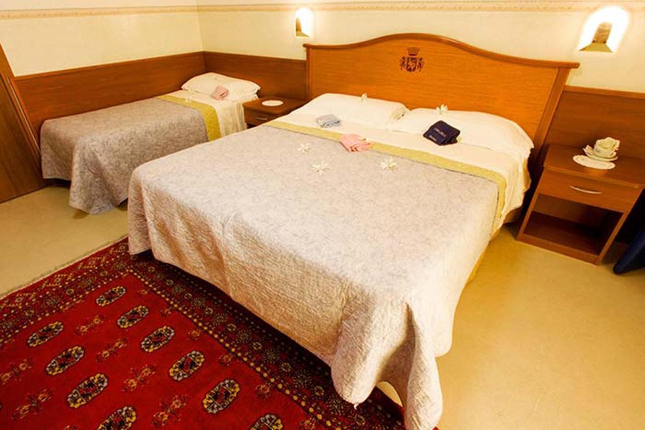 Hotel Solarium San Benedetto del Tronto Room photo