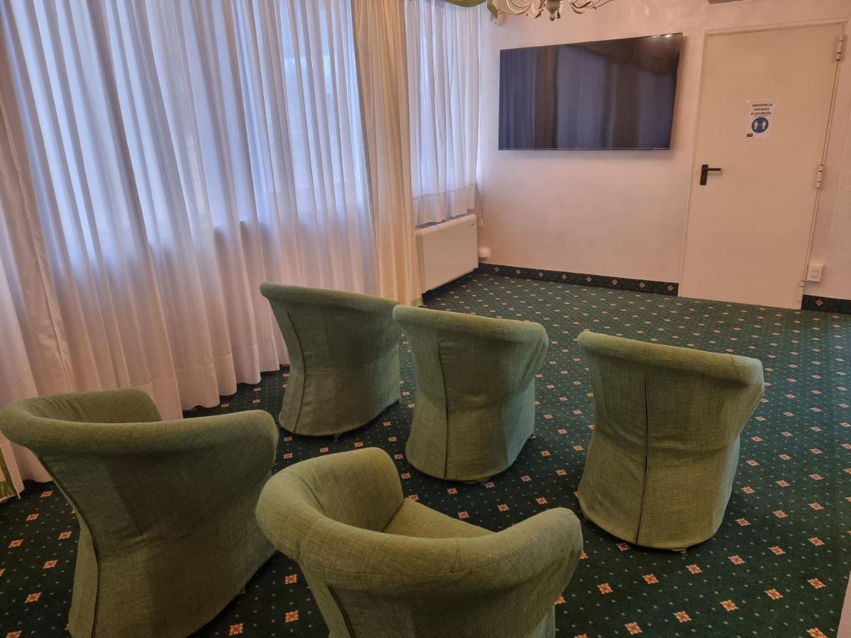 Hotel Solarium San Benedetto del Tronto Exterior photo